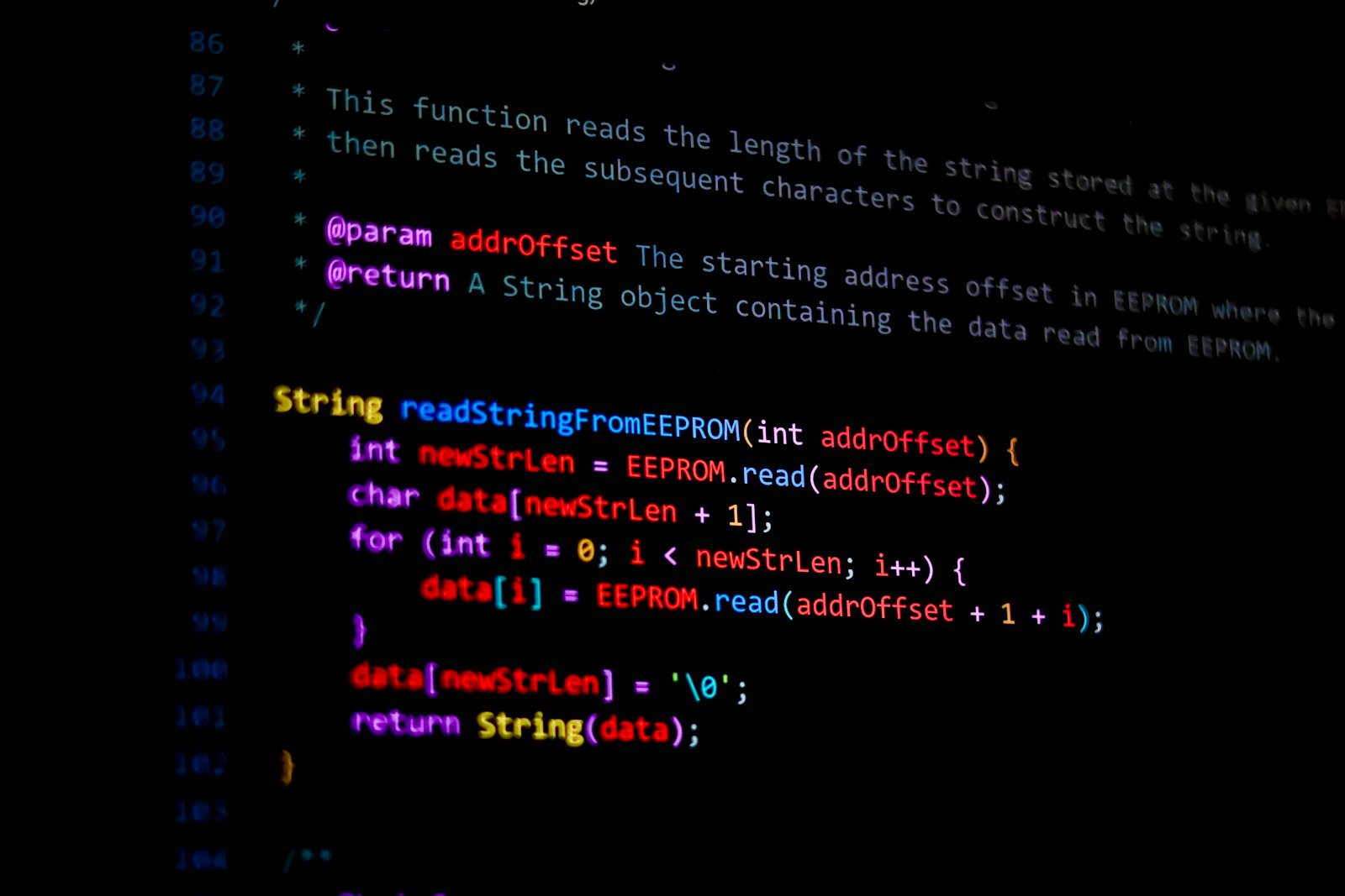 Compressão de contexto e pruning de tokens em APIs