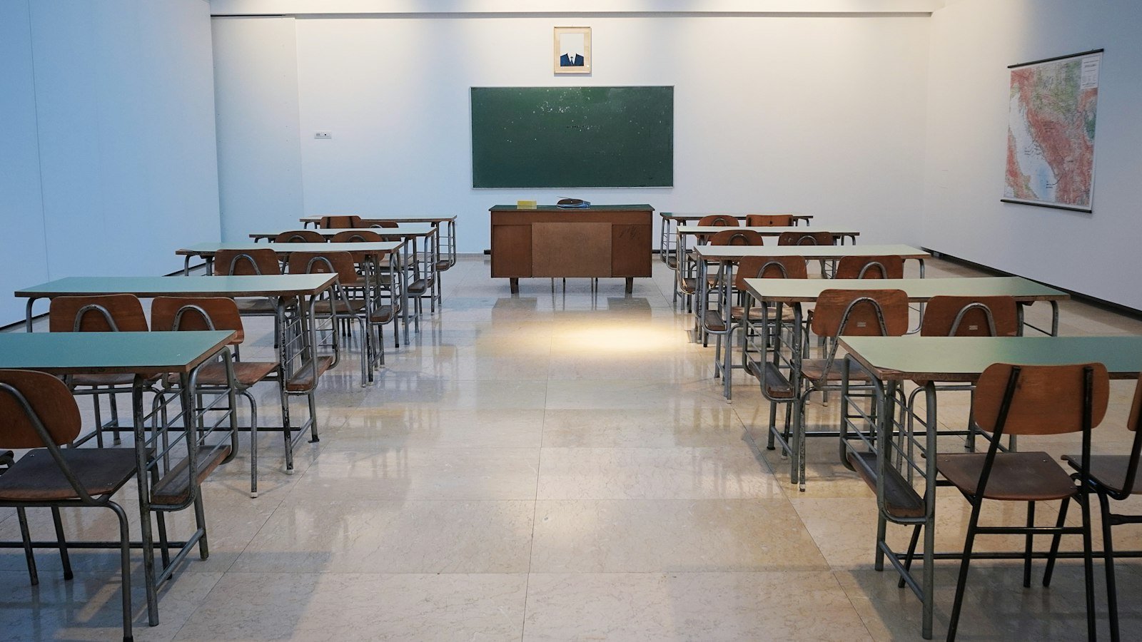IA para professores: planos de aula e correção com cuidado