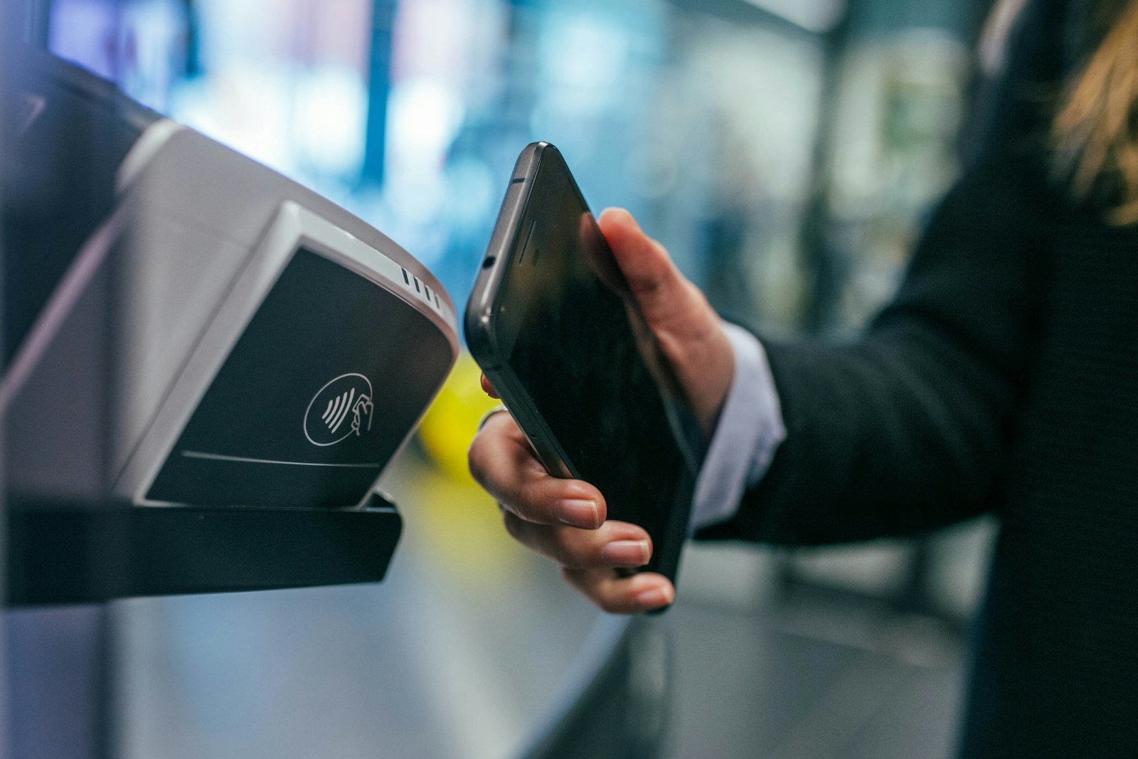 Meta AI no WhatsApp Business: catálogo interativo e checkout automático para pequenas empresas