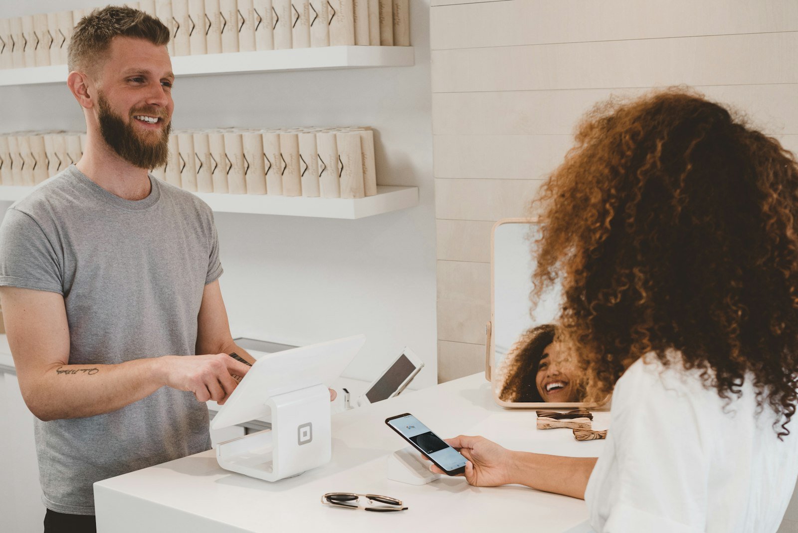 IA em perícias contábeis de financiamentos com SAC e Price