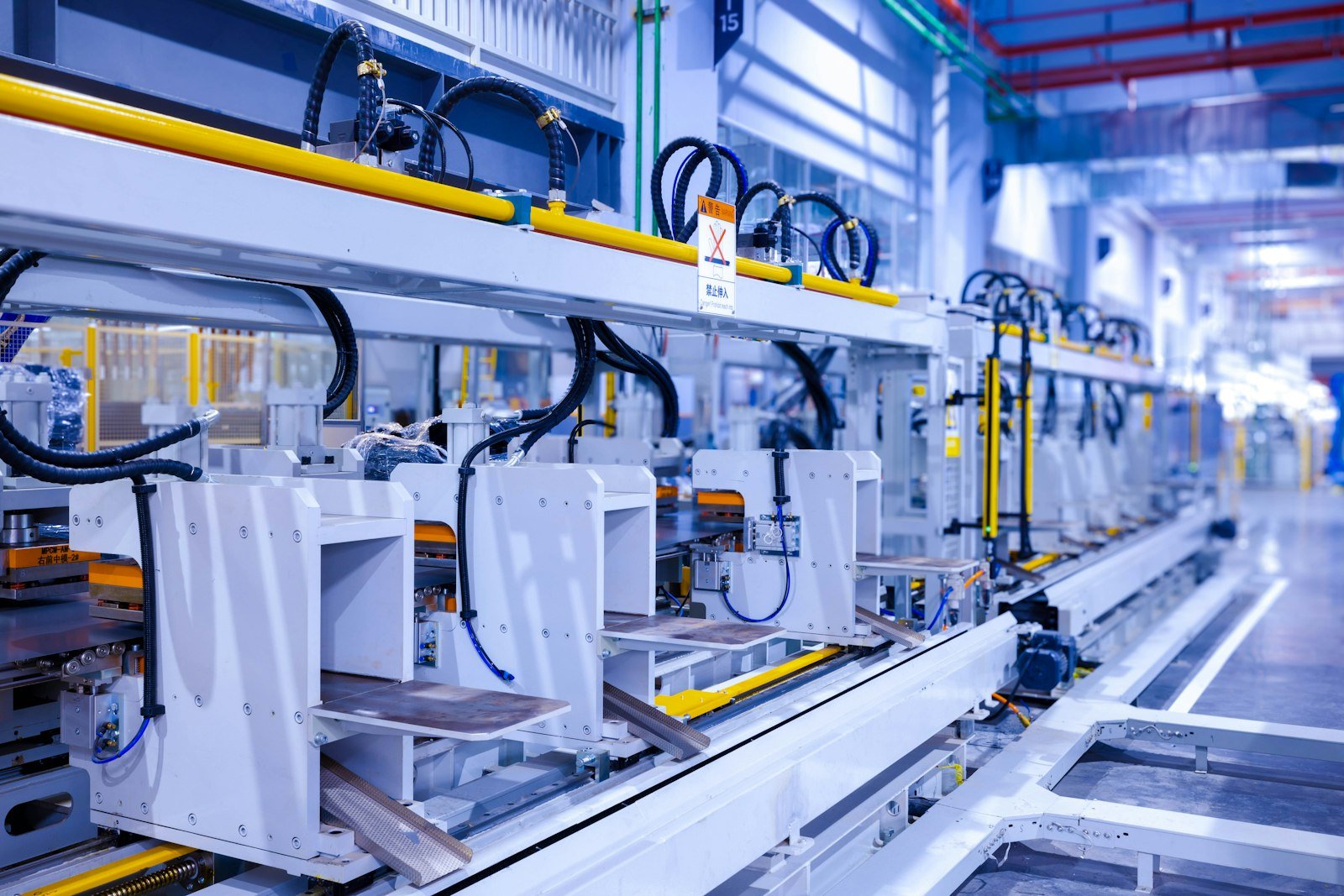 VLMs abertos na inspeção de qualidade industrial: como testar