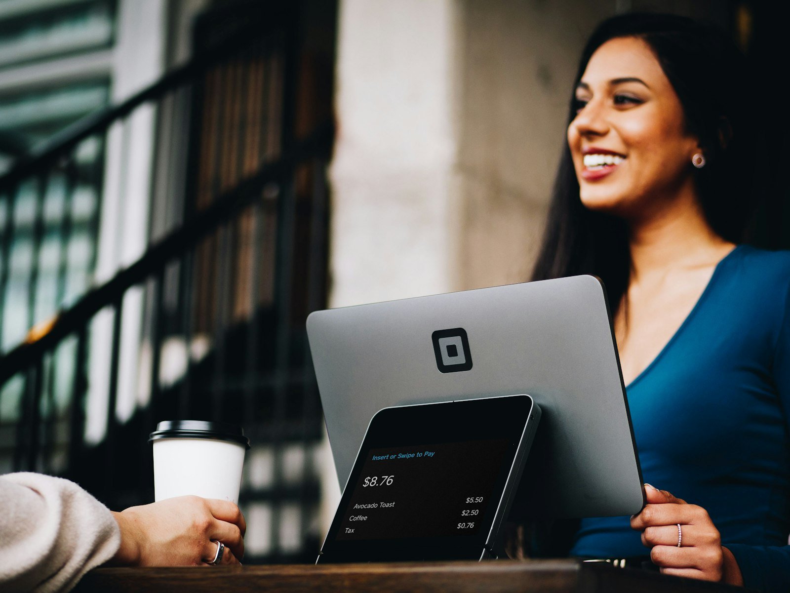 Zendesk e LangChain: triagem com consultas ao banco